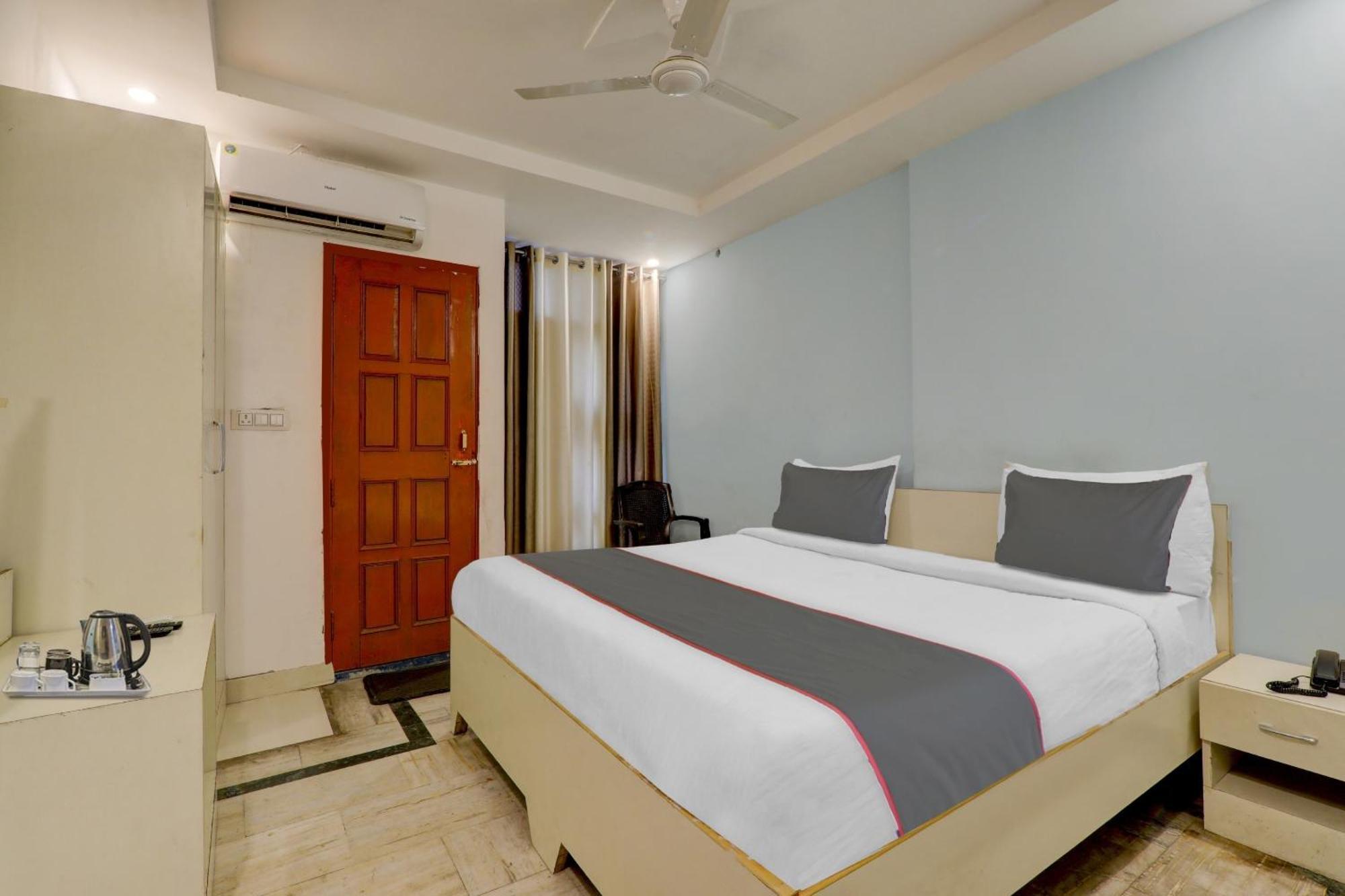 Collection O Premier Near Hazratganj Hotell Lucknow Eksteriør bilde