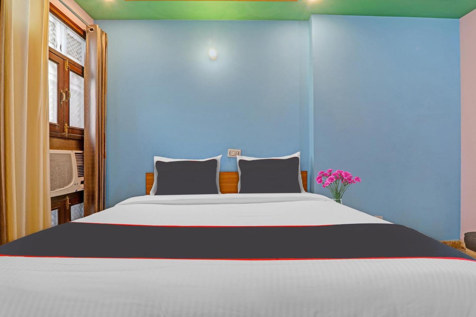 Collection O Premier Near Hazratganj Hotell Lucknow Eksteriør bilde