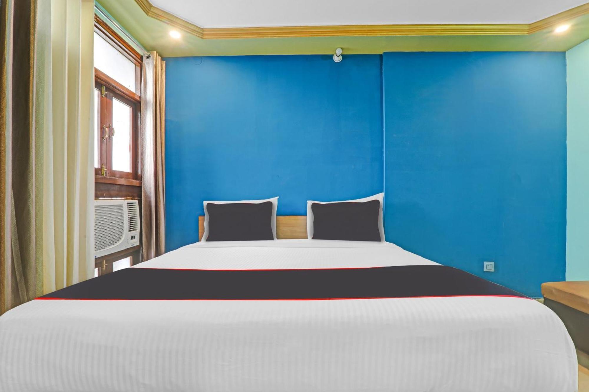Collection O Premier Near Hazratganj Hotell Lucknow Eksteriør bilde